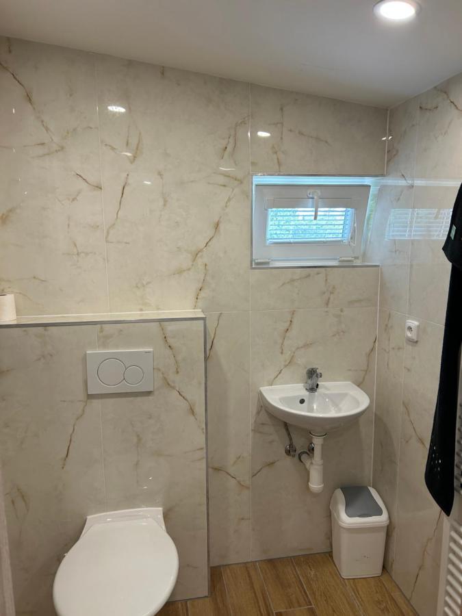 Zahradni Dum Villa Прага Екстериор снимка